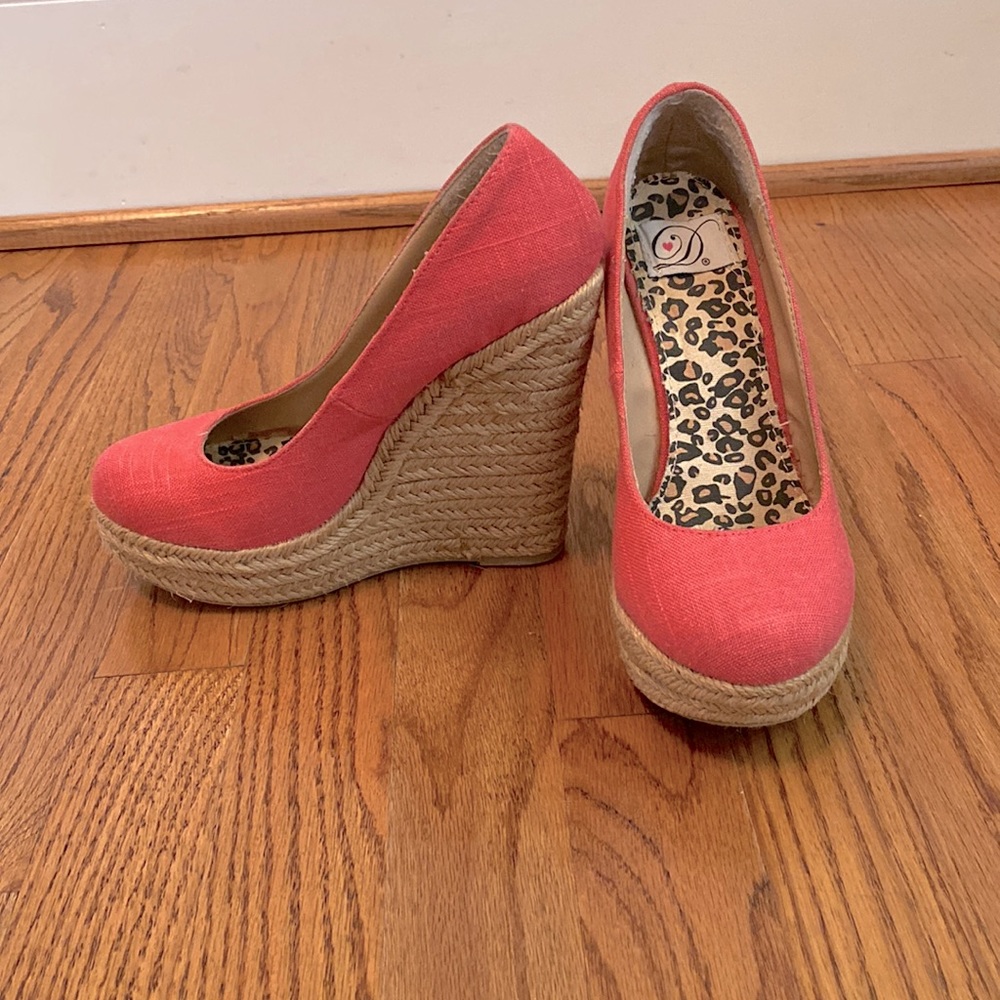 Candies wedge espadrilles size 7